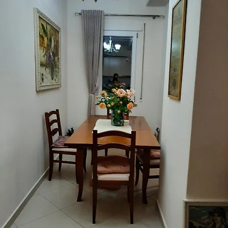 Milka Apartment Golem (Tirana)